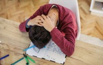 Sức khỏe tinh thần của trẻ vị thành niên bị xem nhẹ: 
Bài 1- Cảnh báo từ những lá thư