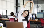 7 thói quen giúp dân văn phòng ngồi làm việc vẫn đốt cháy calo