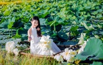 Long lanh sen miền Tây sông nước