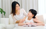 Làm gì khi con xem “phim đen”? - Bài cuối: Cha mẹ nên là người thầy đầu tiên 