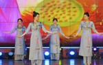 Lễ hội Áo dài tôn vinh nét đẹp phụ nữ đất Cảng