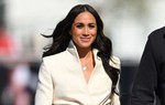 Meghan Markle ra thông báo quan trọng, nhận được lời nhắn từ Hoàng gia