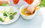 Mùa dịch, bổ sung ngay những thực phẩm này để bảo vệ đường ruột của trẻ