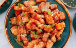 Món thịt ba chỉ rim tôm "tốn cơm" trong ngày mưa