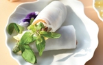 Phở cuốn xoài thịt bò xua tan nắng nóng