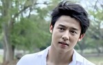 Đem tiền về cho vợ, tôi kinh ngạc khi thấy căn nhà trống trơn