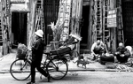 Hà Nội qua những bức ảnh đen trắng chụp bằng điện thoại