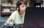 Sự khác biệt giữa trẻ bị cấm và được phép chơi game từ nhỏ sau khi lớn lên