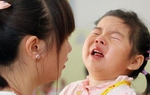 Con đòi bố mẹ phải mua nhà mới vì "nhà các bạn toàn biệt thự"