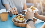 5 kiểu ăn uống khiến cholesterol âm thầm tăng vọt 