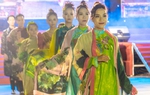 Áo dài trong Ngày hội Sen Huế 2022
