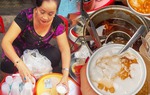 Gánh đậu hũ 30 năm, bán hàng nghìn bát mỗi ngày giữa phố Tây Sài Gòn