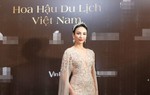 Hội tụ chị em hoa hậu "có tuổi", U35 Ngọc Diễm diện đầm mỏng lấn át Jennifer Phạm lẫn Ngọc Hân