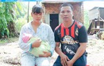 Gia cảnh đáng thương của đôi vợ chồng khiếm khuyết