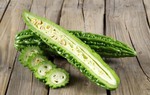 Cách chăm sóc da bằng mướp đắng hiệu quả nhất