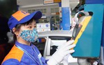 Giá xăng tiếp tục giảm mạnh về mức hơn 25.000 đồng/lít