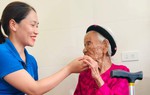 Xúc động bài thơ của người cựu chiến binh viết về mẹ liệt sĩ
