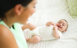 Phụ nữ Mỹ mắc kẹt giữa con cái và công việc