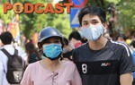 Sát ngày thi tốt nghiệp THPT 2022: Mẹ động viên con đừng tự tạo áp lực