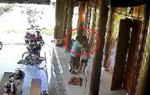 Chủ tịch MTTQ xã bị tố "sàm sỡ" nữ sinh lớp 10 từng nhắn tin "gạ gẫm" nữ đồng nghiệp