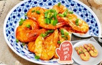 Cơm chiều quen mà ngon miệng, có món trang trí lãng mạn