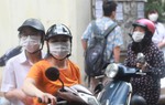 Con thi tốt nghiệp THPT, mẹ cố tỏ ra “bình thường” nhưng trong lòng âu lo 