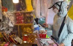  Cận ngày rằm tháng 7, "thủ phủ" Hàng Mã trầm lắng