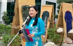 Áo dài trên con đường di sản
