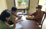Bị xử phạt vì không có giấy phép lái xe, cô gái lên facebook xúc phạm CSGT