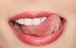Người đàn ông trẻ tưởng bị nhiệt miệng hóa ung thư lưỡi, bác sĩ cảnh báo 2 thói quen gây ung thư