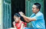 Dạy con gái "nói không" để tự bảo vệ  