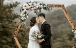 Cô dâu tức giận vì không có tấm ảnh riêng nào trong đám cưới