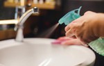 6 công dụng làm sạch của giấm trắng 
