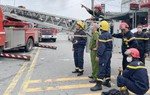 Thủ tướng yêu cầu tập trung điều tra, khắc phục hậu quả vụ cháy tại Bình Dương