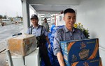 Nhân viên kiểm ngư tất bật chuẩn bị cho những chuyến hải trình xuyên Tết 