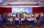 Tìm ra đội chiến thắng trong cuộc thi hùng biện tiếng Anh toàn quốc “Speak to Lead”