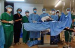 Lần đầu tiên Bệnh viện dã chiến 2.4 mổ cấp cứu thành công cho sản phụ ở Nam Sudan