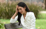 Rơi nước mắt khi thấy thứ bên trong túi quà Tết của em chồng cũ