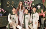 Vì sao gia đình Đăng Khôi - Thủy Anh thích mặc áo dài dịp năm mới?