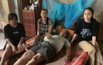 Người phụ nữ cả đời trĩu nặng lo toan