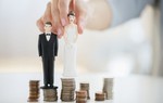 Các cặp đôi tận dụng "đồ đi mượn" để cắt giảm chi phí đám cưới