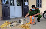 Sơn La: Nông dân bức xúc trước nạn kích điện bắt giun đất