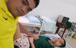 Nỗ lực cứu sống con gái bị tai nạn giao thông, tỷ lệ thương tật đến 97%