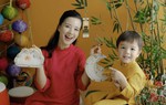 MC Minh Trang "dù đã làm mẹ, làm vợ, phụ nữ nên yêu thương bản thân mình"