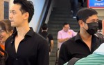 NS Hồ Hoài Anh và Chủ tịch ACB chung khung hình tại đêm nhạc Đỗ Bảo