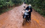 Gian nan đường đến trường mẫu giáo của cô và trò ở Buôn Chuối
