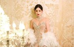 Cổ Lực Na Trát diện váy của NTK Việt, thống lĩnh hot search Weibo với 6,9 triệu lượt tìm kiếm