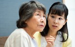 Trung Quốc: Mẹ trầm cảm vì con gái 30 tuổi chưa kết hôn