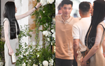 Khoảnh khắc Chu Thanh Huyền mân mê hoa cưới của Văn Hậu - Hải My, dân mạng gọi tên Quang Hải