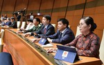 Quốc hội giám sát việc dạy thêm, học thêm, biên soạn một bộ sách giáo khoa